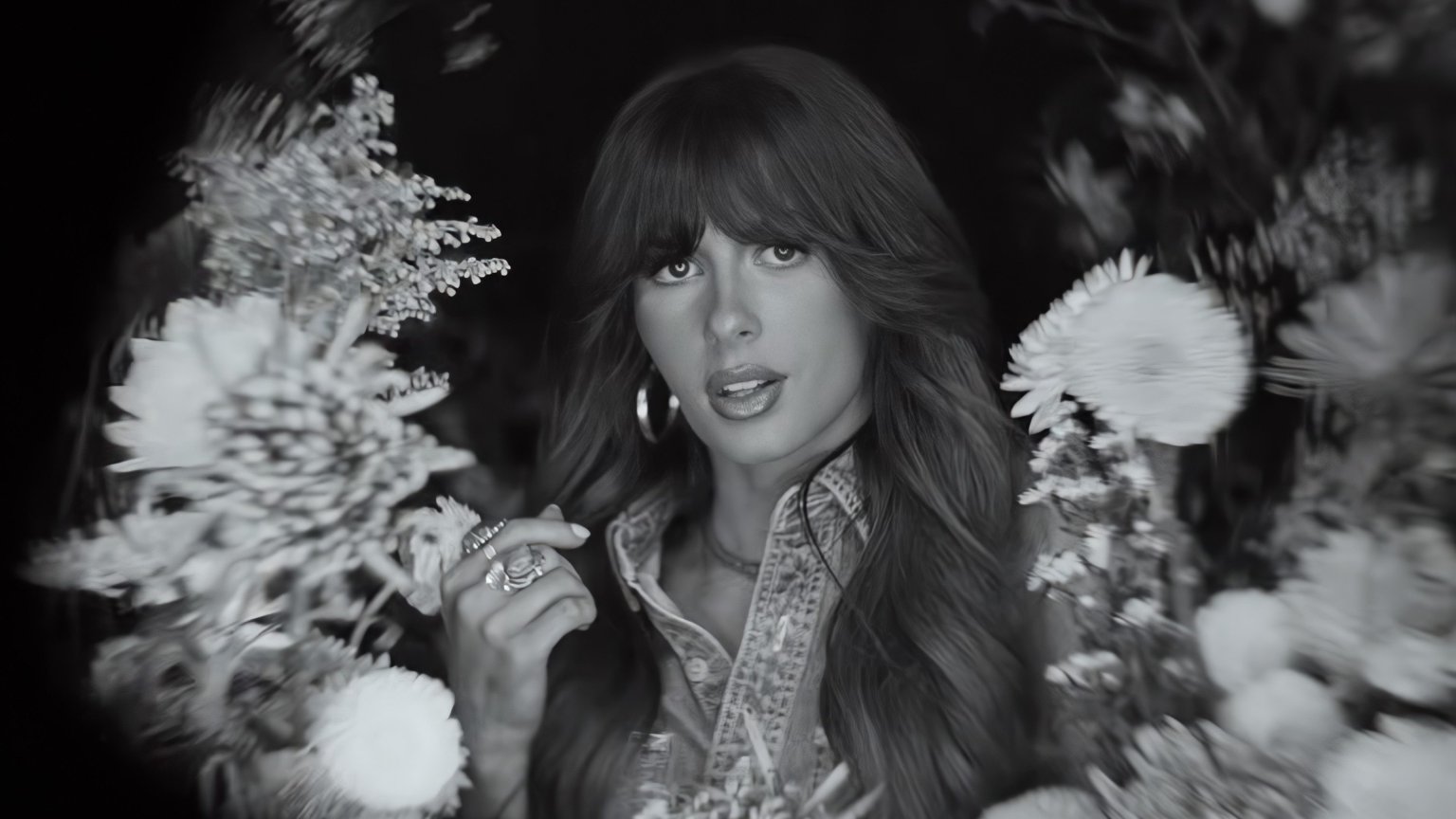 American Eagle | Ella Langley, The Denim Darling image