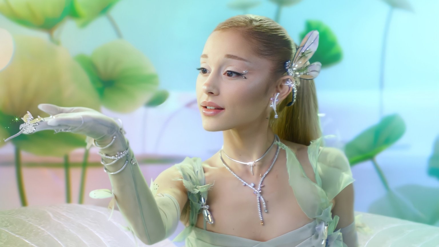 Swarovski | Ariana Grande Capsule Collection​ ​ image